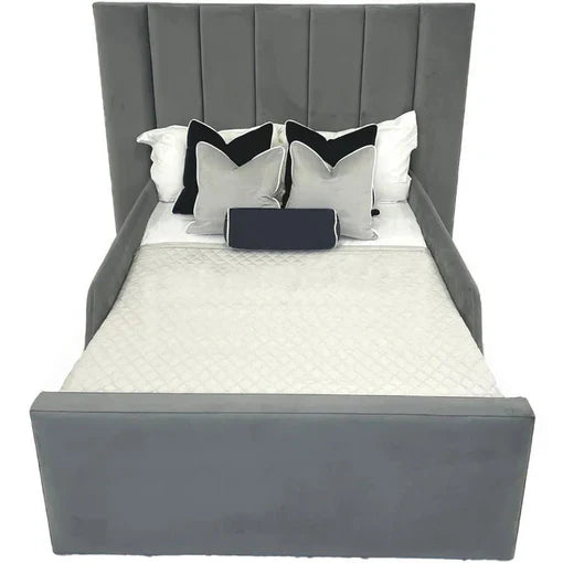 Cosmos Kids Chesterfield Bed